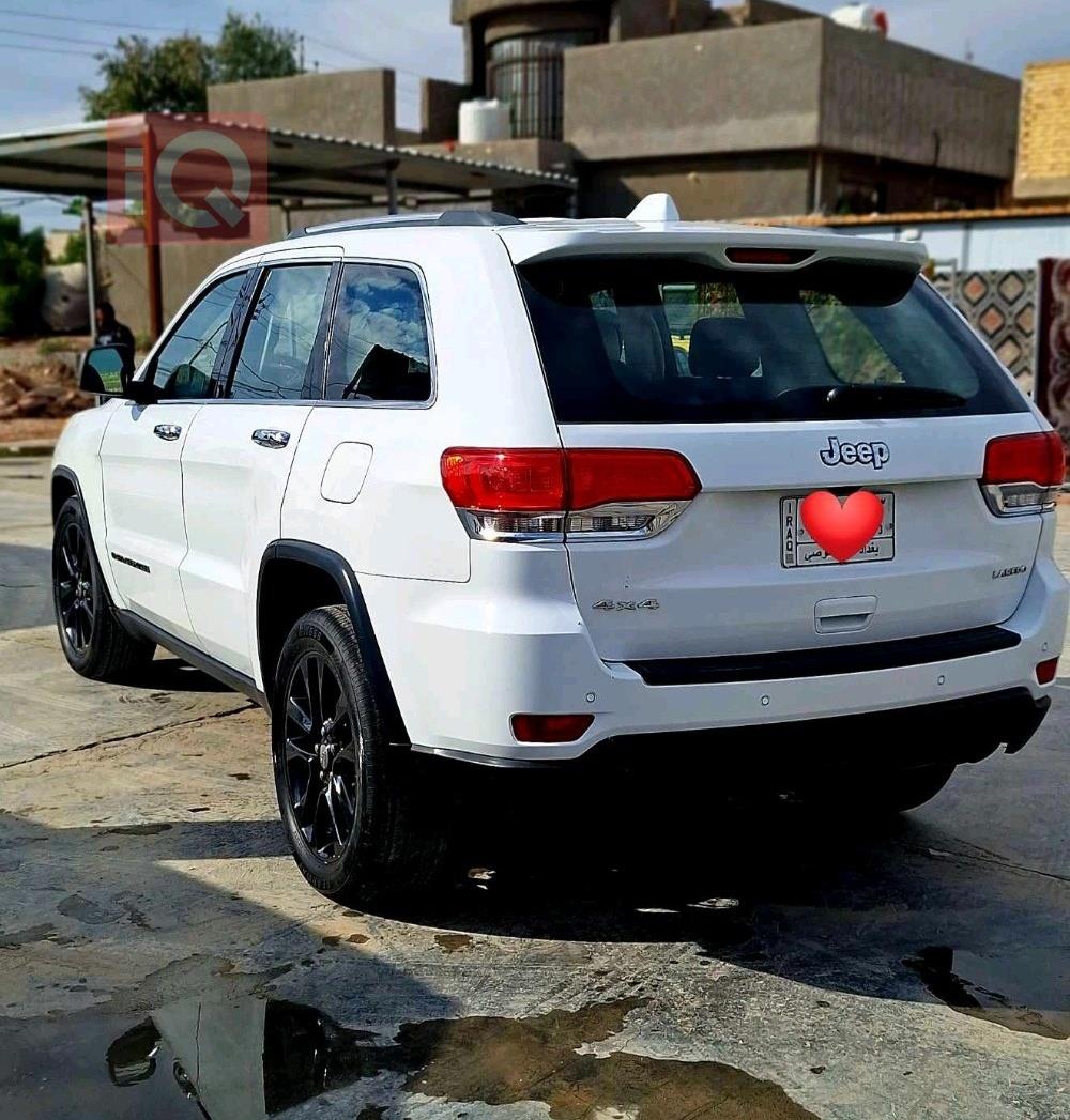 جيب جراند شيروكي